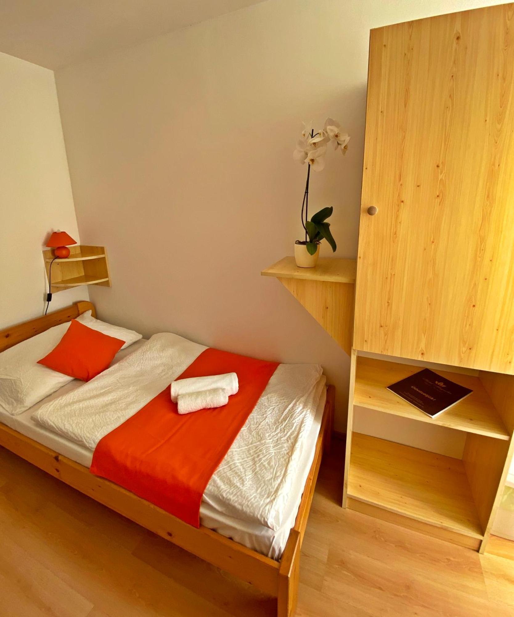 Hotel Magnolia Balatonszepezd Room photo
